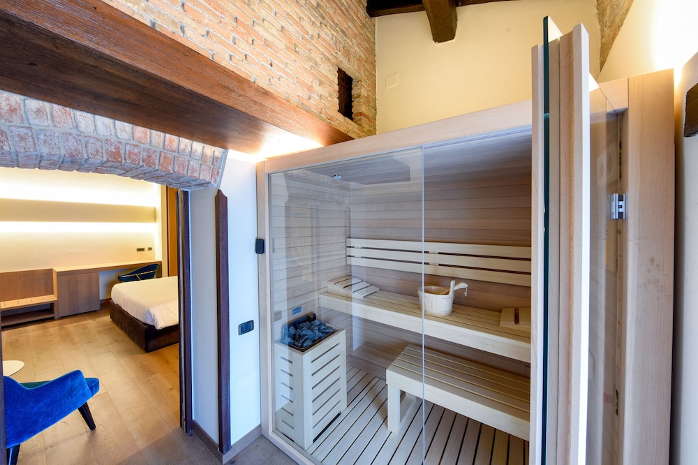 Junior Double Room, Sauna (Castello)