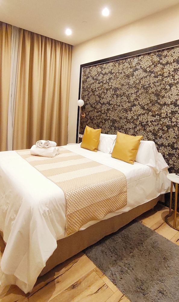 Basic Double Room photo 2