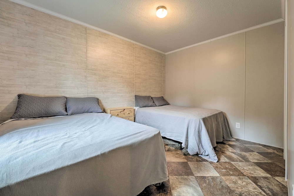 House (2 Bedrooms) photo 3