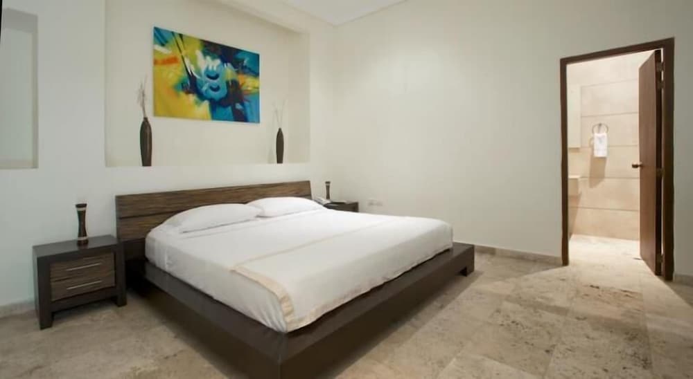 Standard Double or Twin Room photo 3