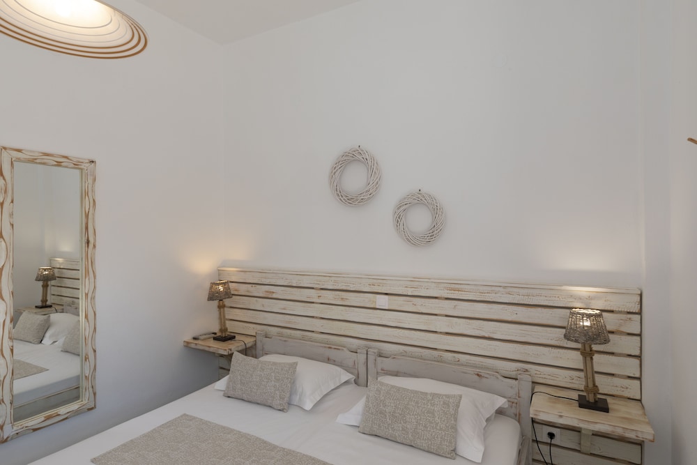 Standard Double or Twin Room, Garden View photo 3