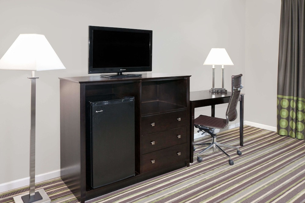 Double Room, 2 Double Beds - Photo 5