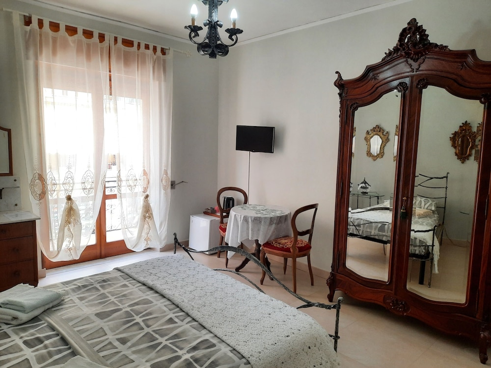 Traditional Room, City View photo 2