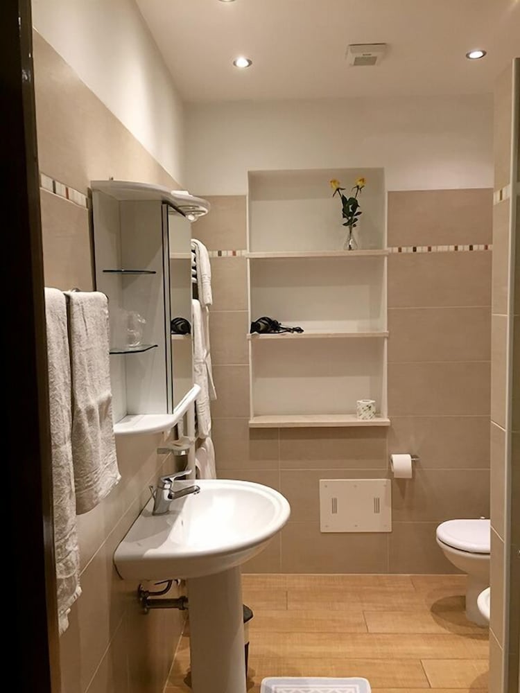 Quadruple Room photo 2