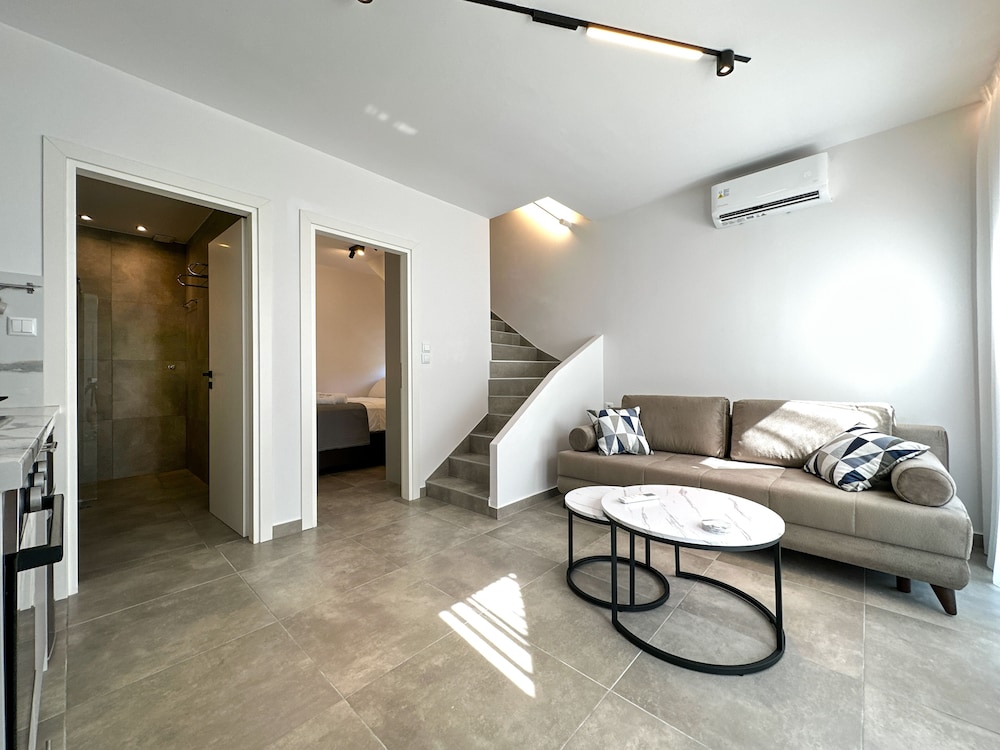 Comfort House
