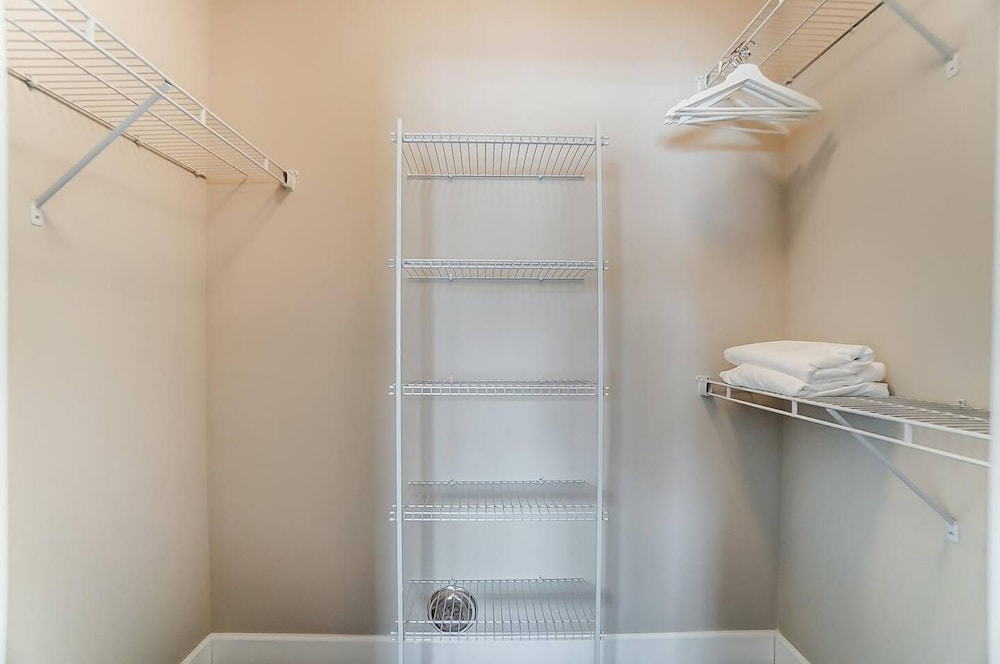 Walkable Pet-friendly 2BR 2BA On 1st Floor, Billede 25