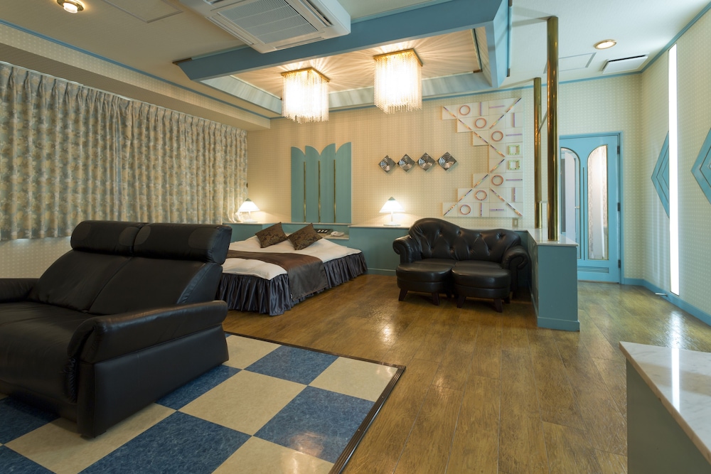 Twin Room with Smaller Bathroom, Non Smoking photo 3