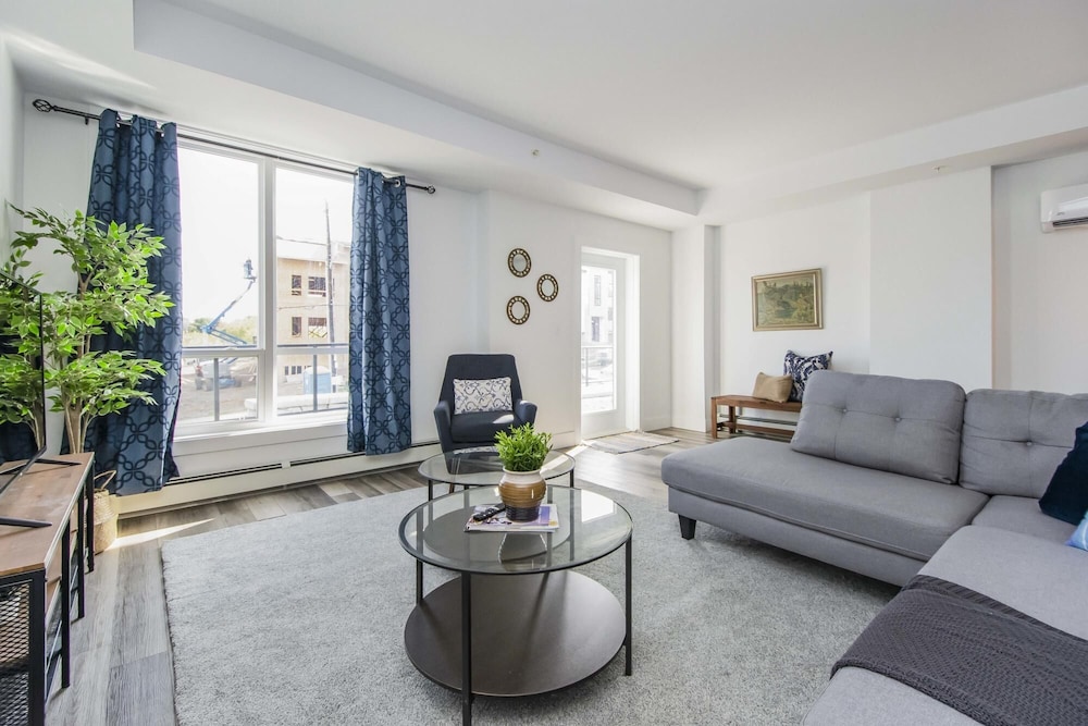 Luxurious 3 Bedroom Brand NEW Town House, 사진 34