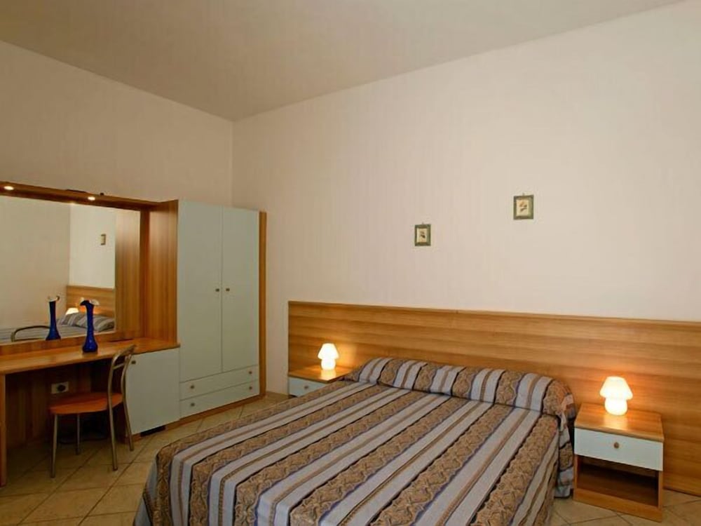 Superior Double Or Twin Room (5) photo 3