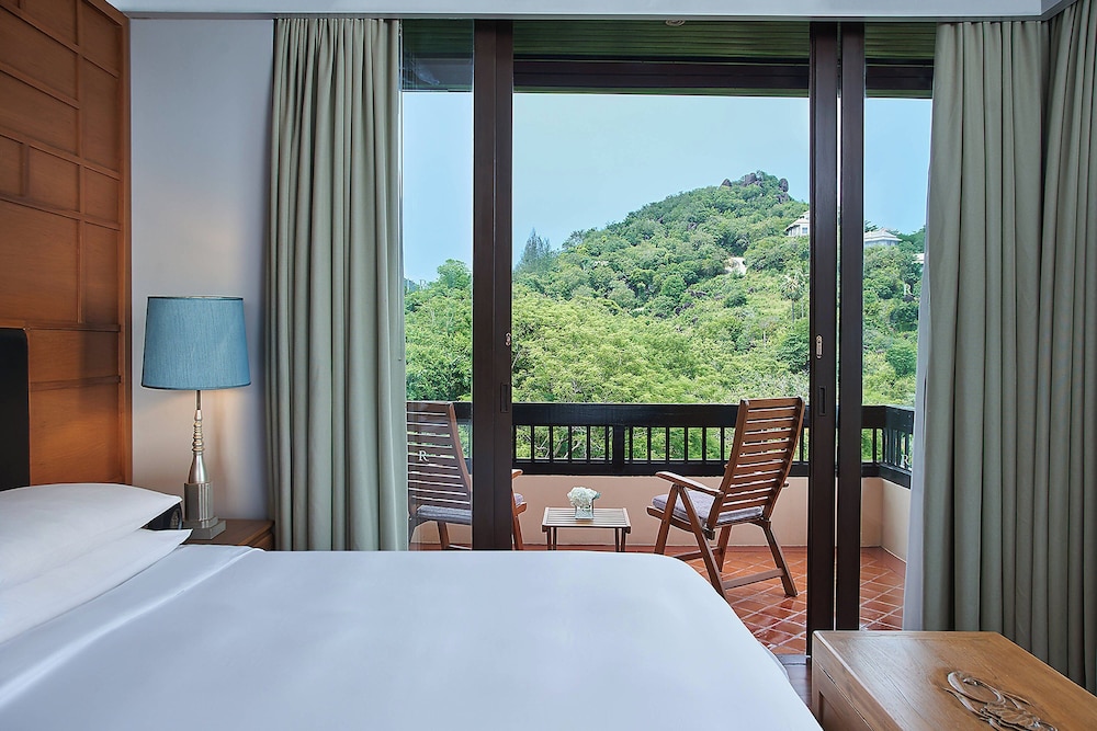 Panoramic Suite, 1 Bedroom, Ocean View - Photo 4