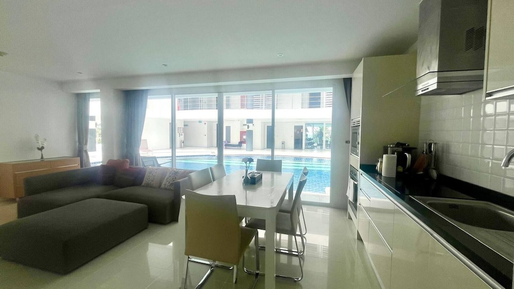 Apartment, 2 Bedrooms, Accessible, Balcony photo 3