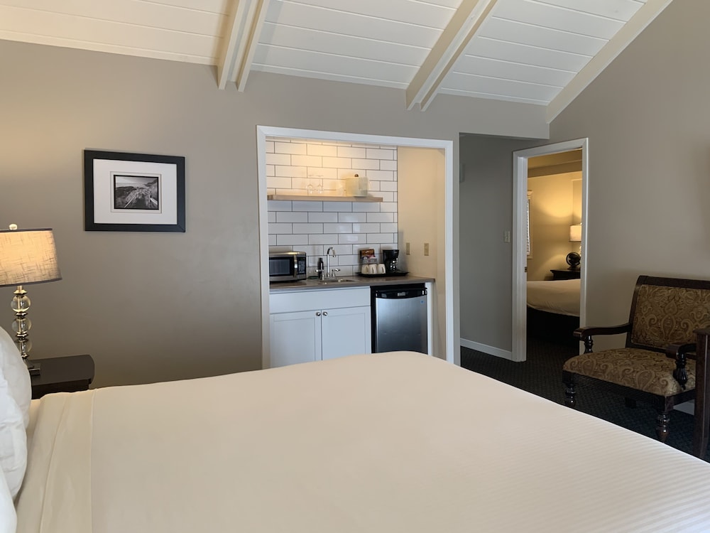 Superior Room, Multiple Beds photo 1