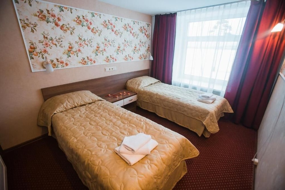 Standard Double or Twin Room photo 1