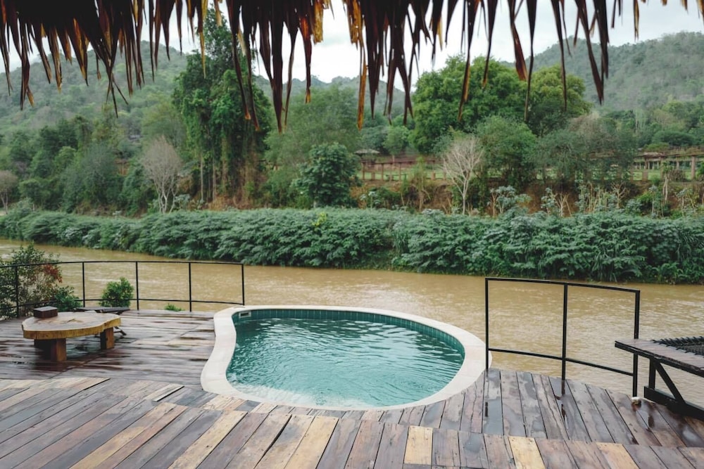 Family Villa, 3 Bedrooms, River View photo 3
