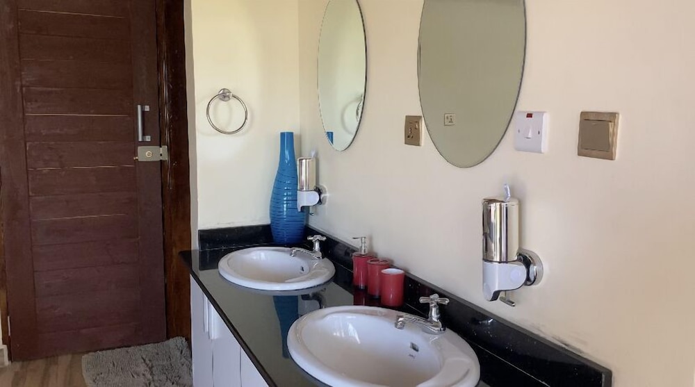 Standard Suite photo 2