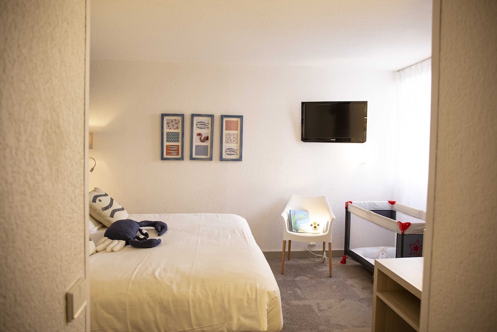 Comfort Room - Photo 5