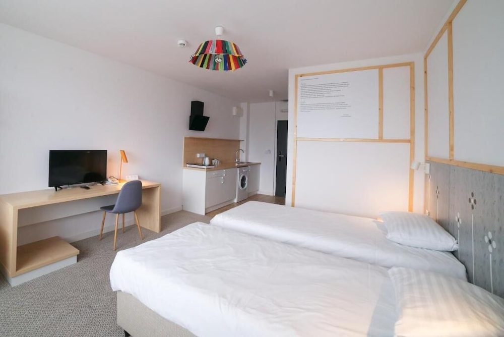 Comfort Twin Room - Photo 6