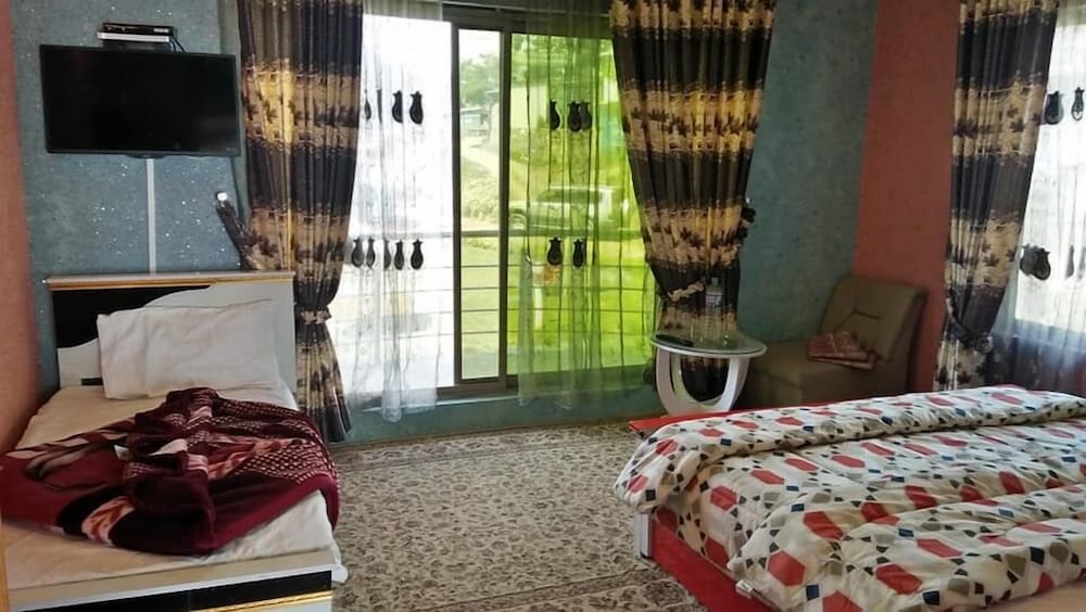 Executive Triple Room - Photo 1