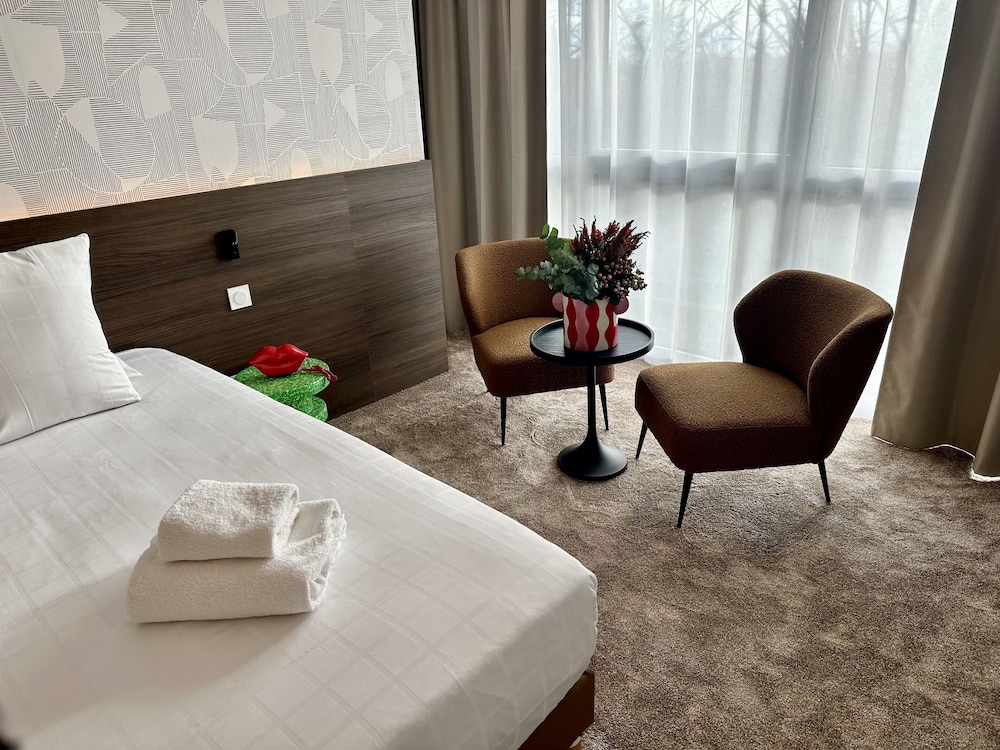 Dali Hôtel Montauban, Photo 4