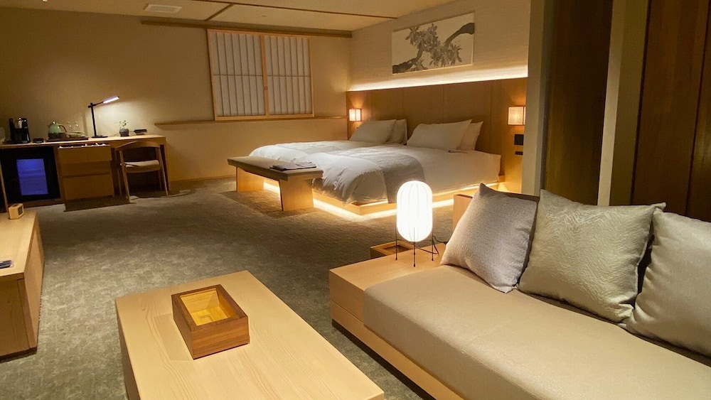 Luxury Twin Room