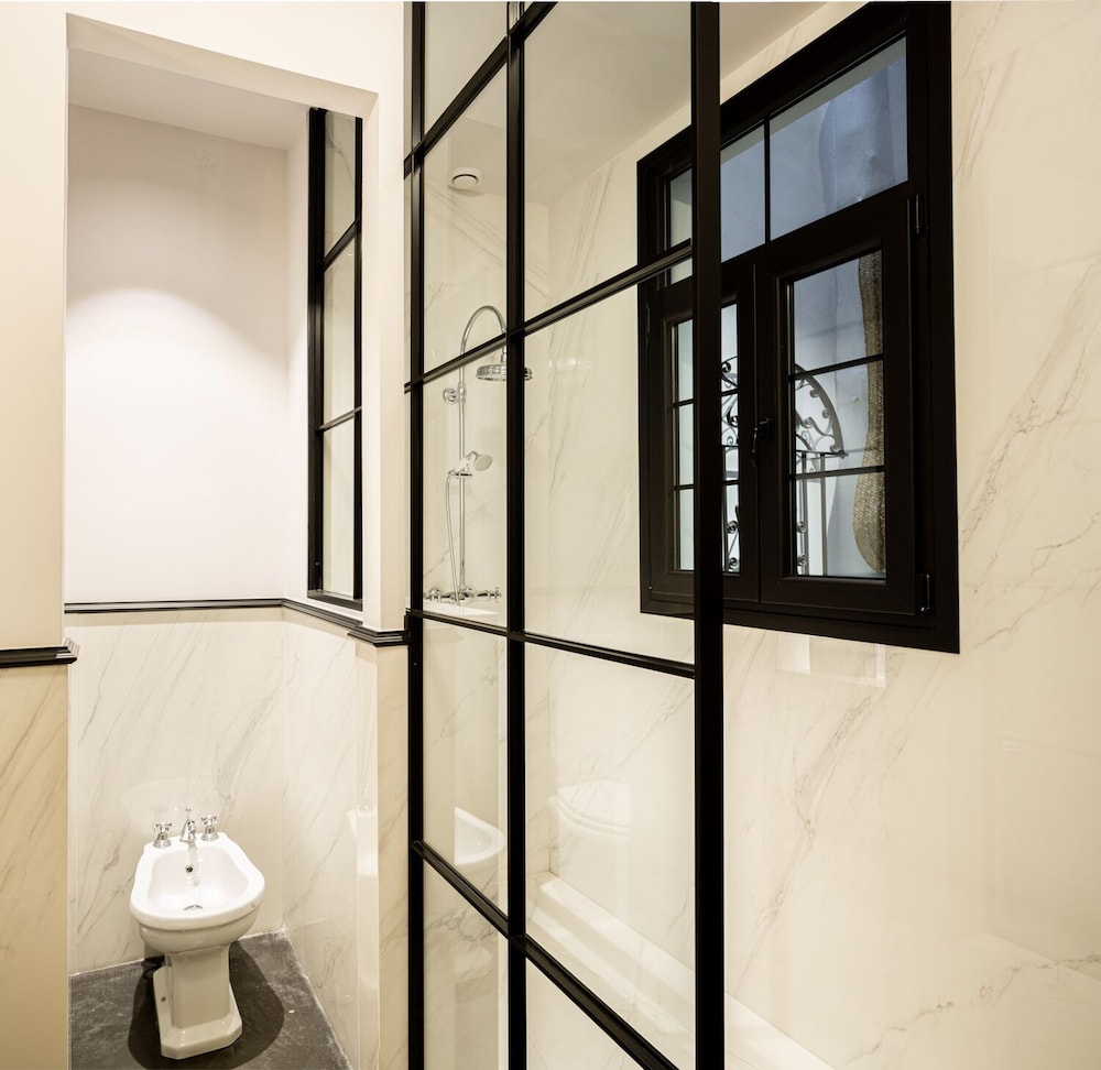 Superior Room - Photo 13