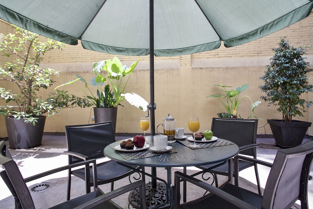 Premium Apartment, 1 Bedroom, Patio