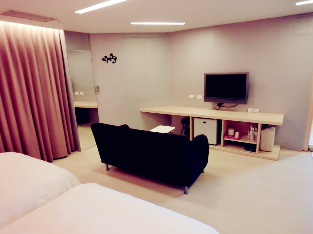 Deluxe Twin Room photo 2