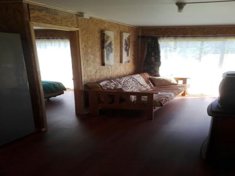 Cottage (3 Bedrooms) photo 1