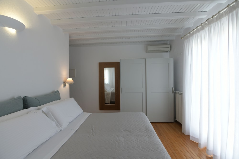 Standard Room, Sea View - Photo 10