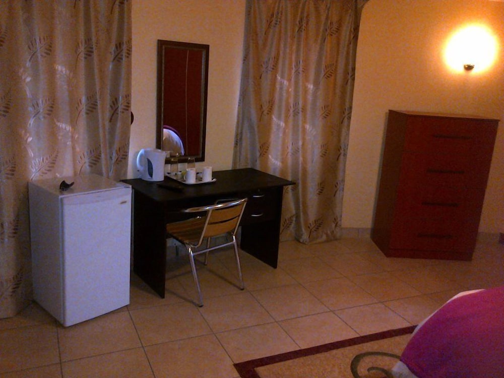 Single Room photo 2