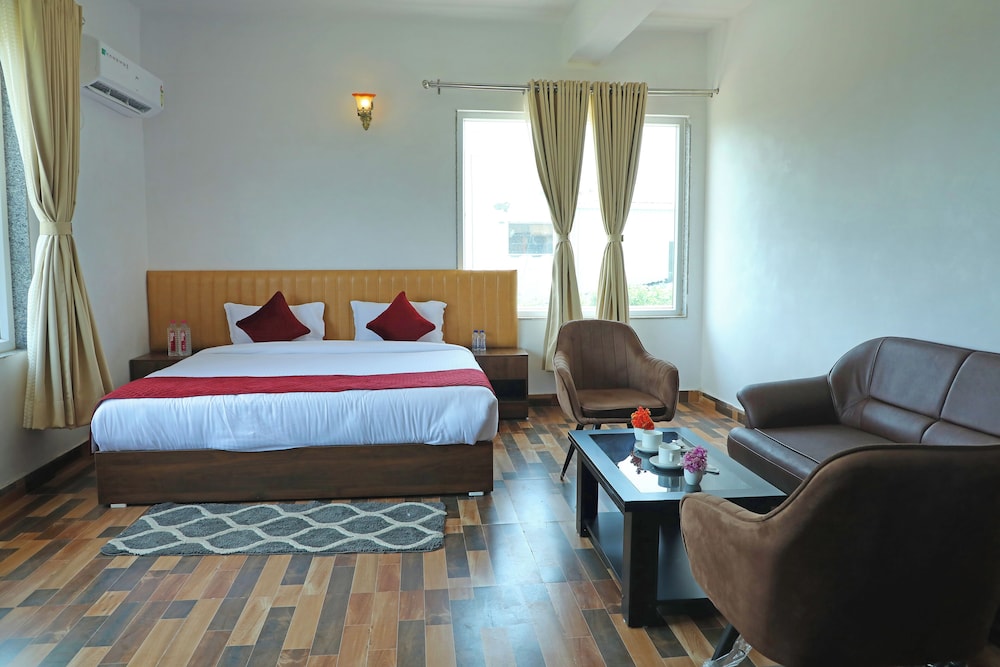 Deluxe Double Room, Garden View photo 3