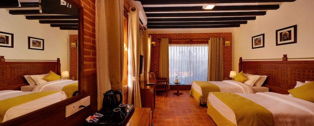 Deluxe Twin Room - Photo 2