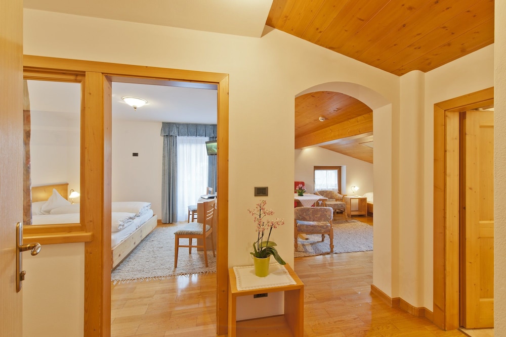 Quadruple Room photo 2