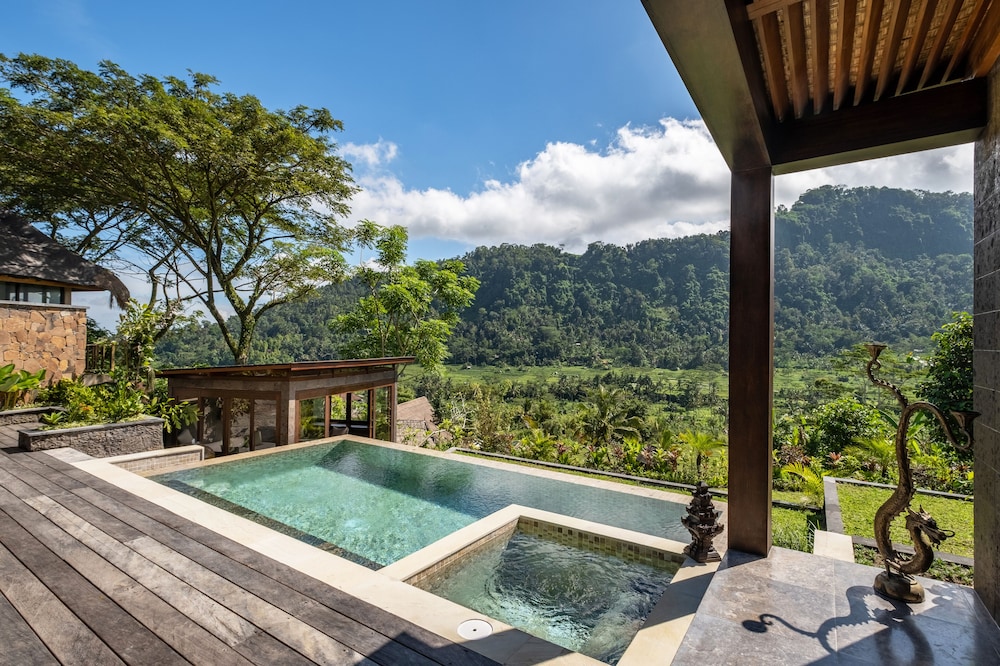 Luxury Villa, Private Pool, Valley View