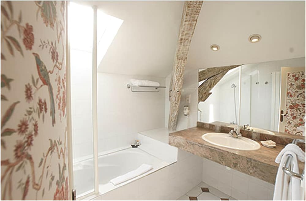 Superior Double Room, Valley View photo 2
