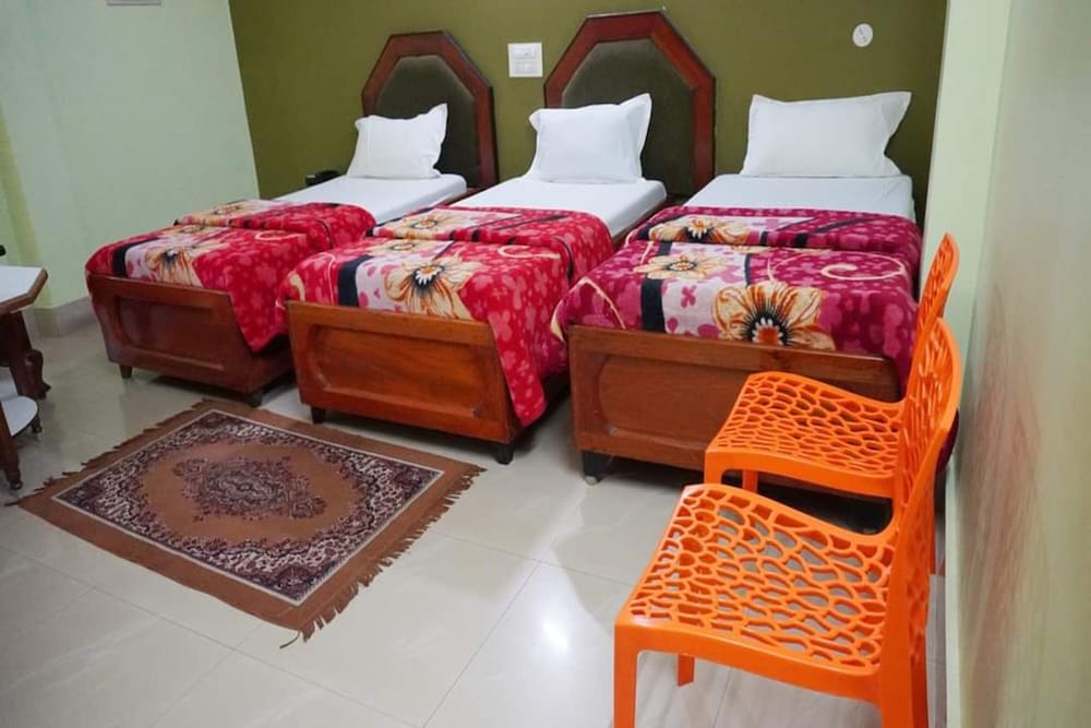 Superior Triple Room photo 3