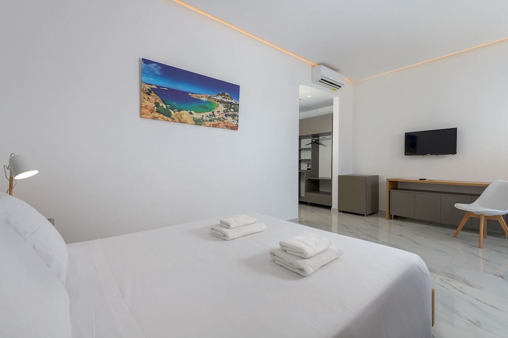 Superior Double or Twin Room - Photo 6