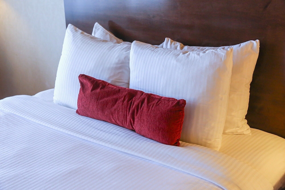 Standard Room, Multiple Beds, Non Smoking photo 1