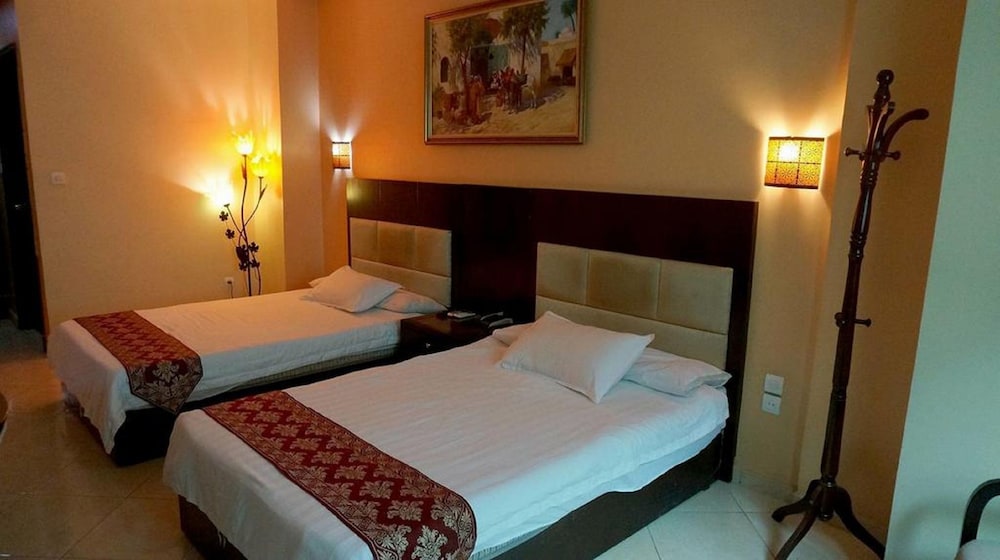 Double or Twin Room photo 2