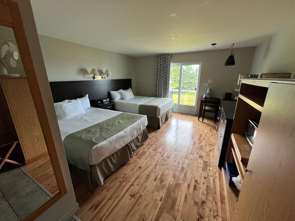 Standard Room, 2 Queen Beds