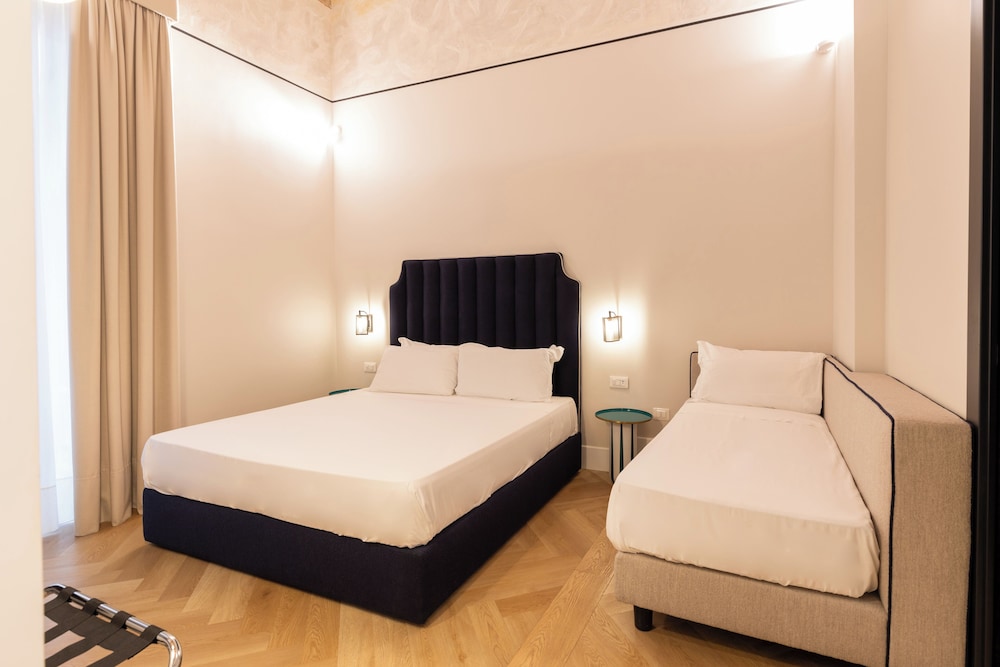 Tripla Luxury