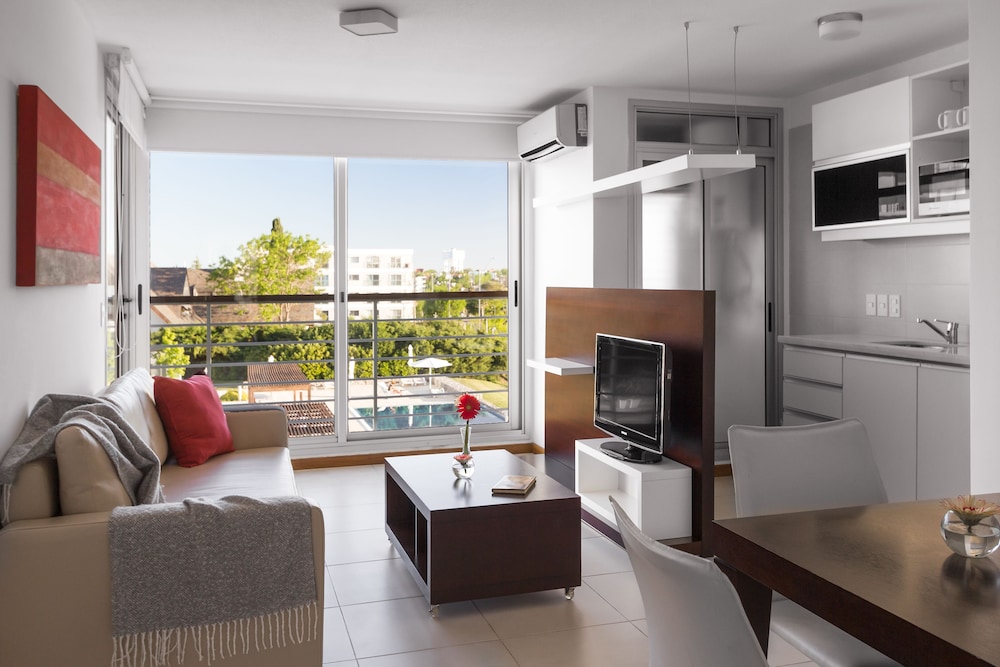 Family Apartment photo 1