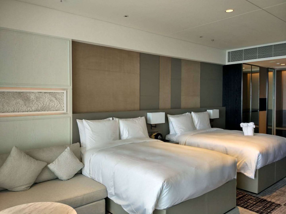 Room, 2 Double Beds, Resort View