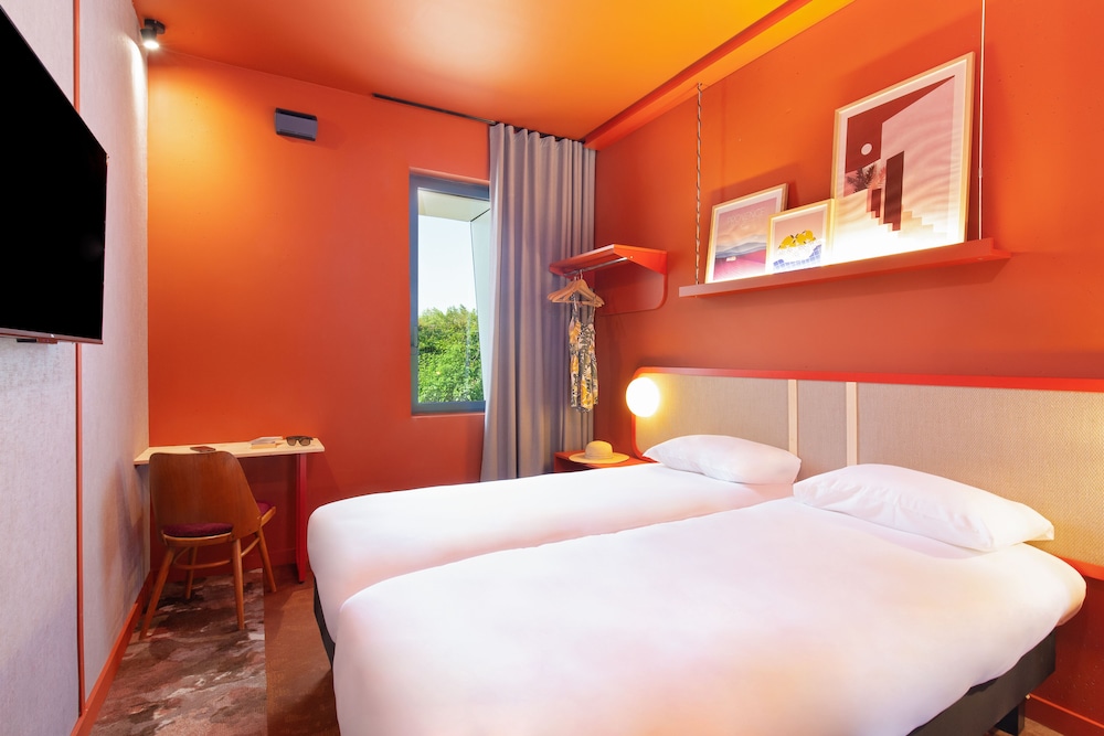 Twin Room, 2 Twin Beds (POP Room) - Photo 3