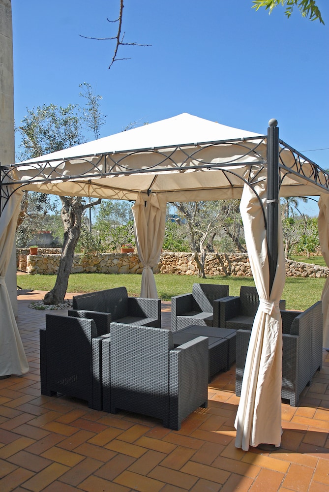Triple Room, Garden View photo 2