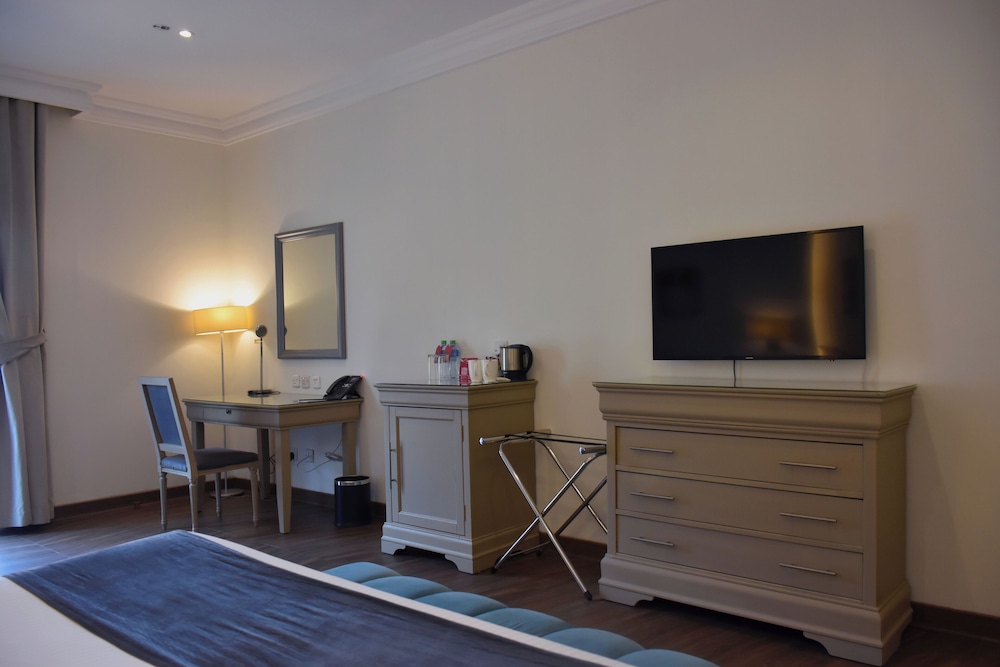 Deluxe Room - Photo 1