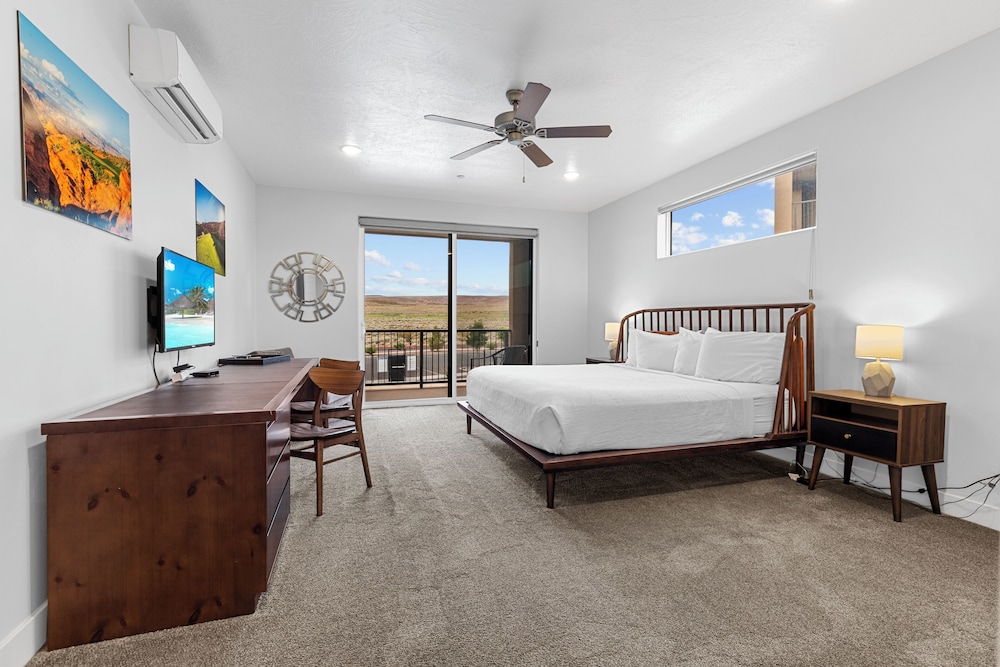 One Bedroom King Suite