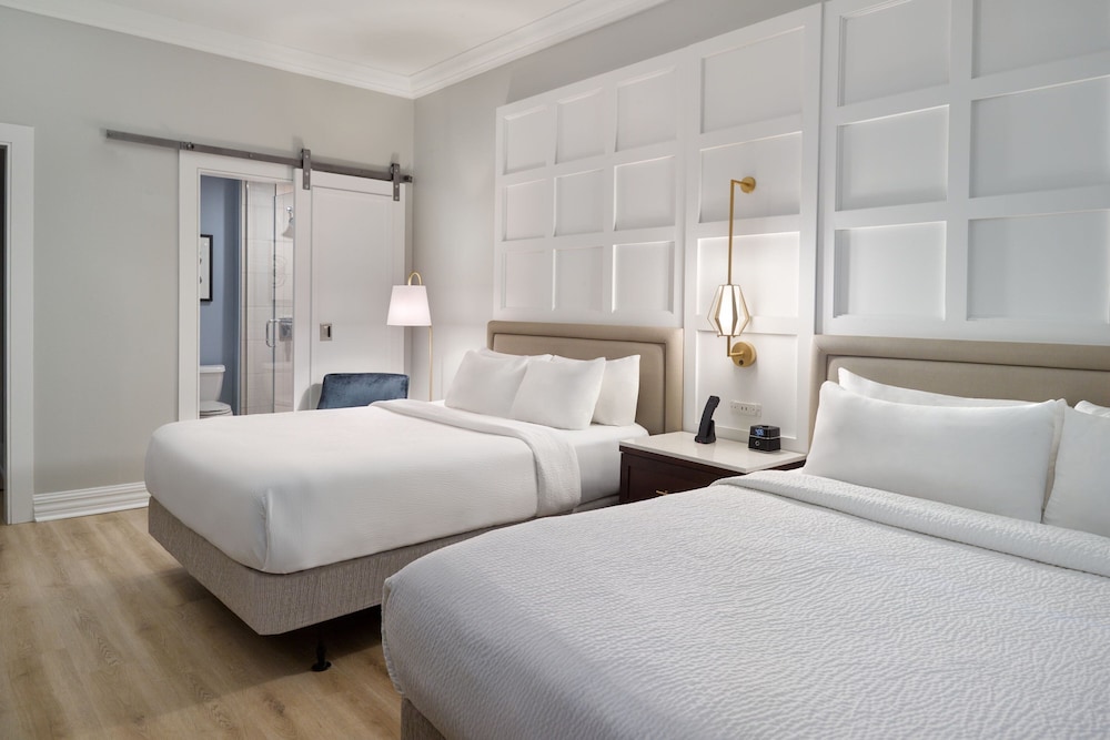 Studio Suite, 2 Queen Beds - Photo 2