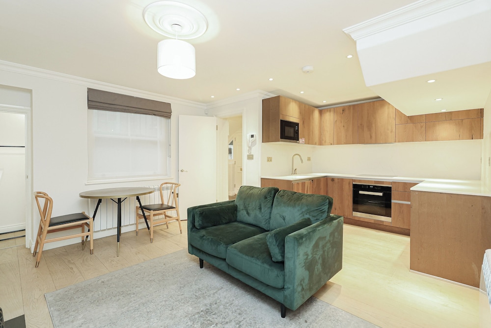 Family Apartment photo 1