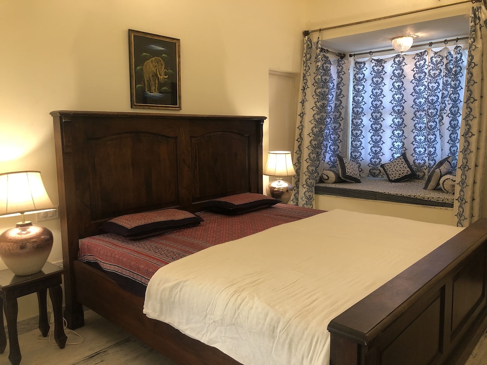 Deluxe Double Room, Multiple Beds, Hill View photo 3